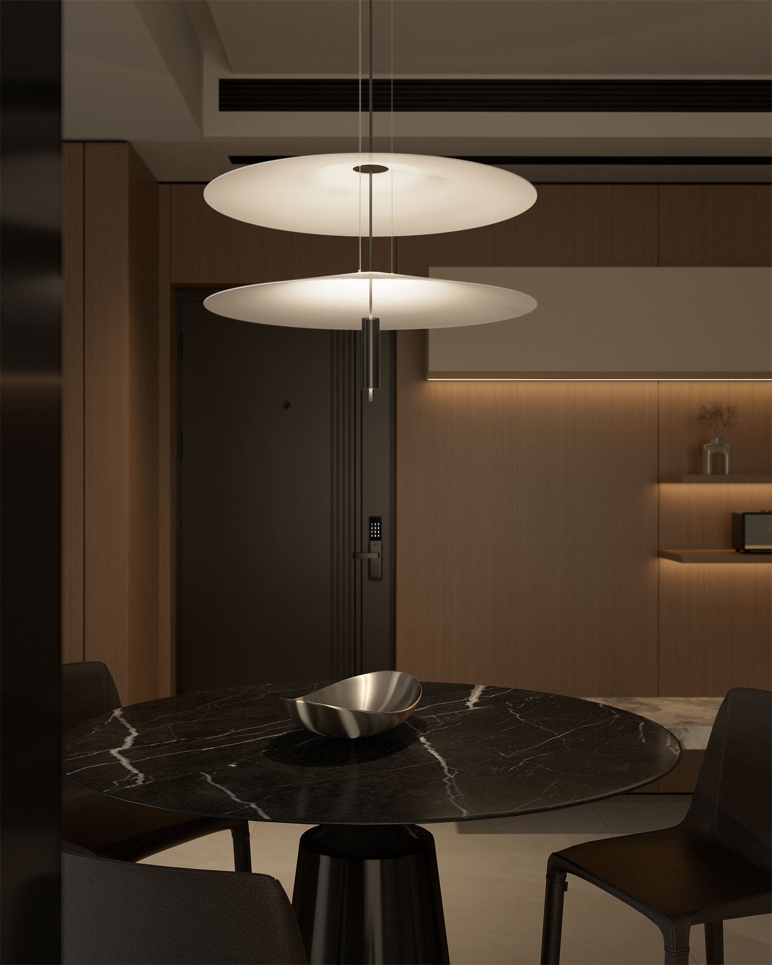 Lightning Black — space 6