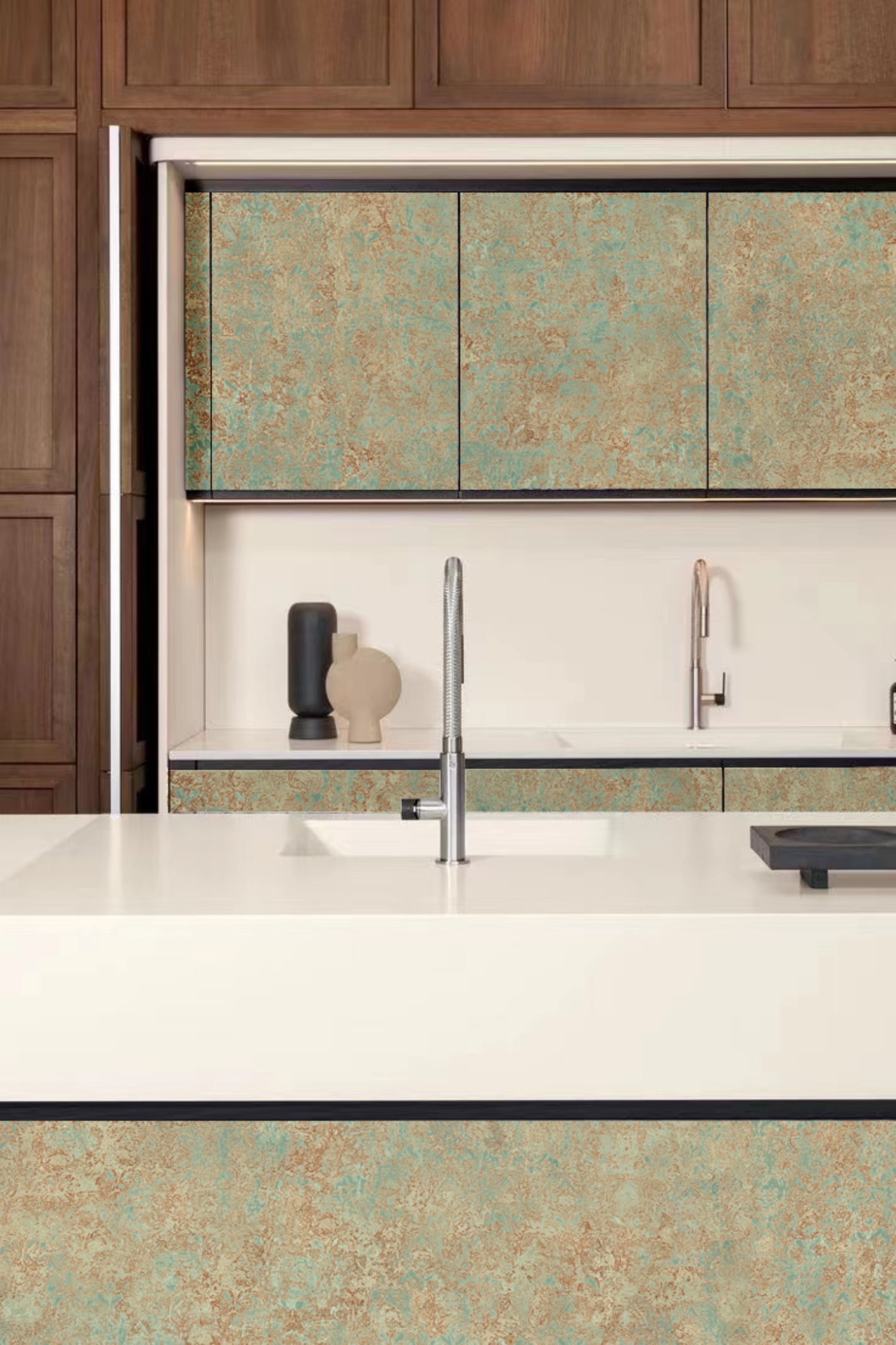 Lacquer Weave — space 4